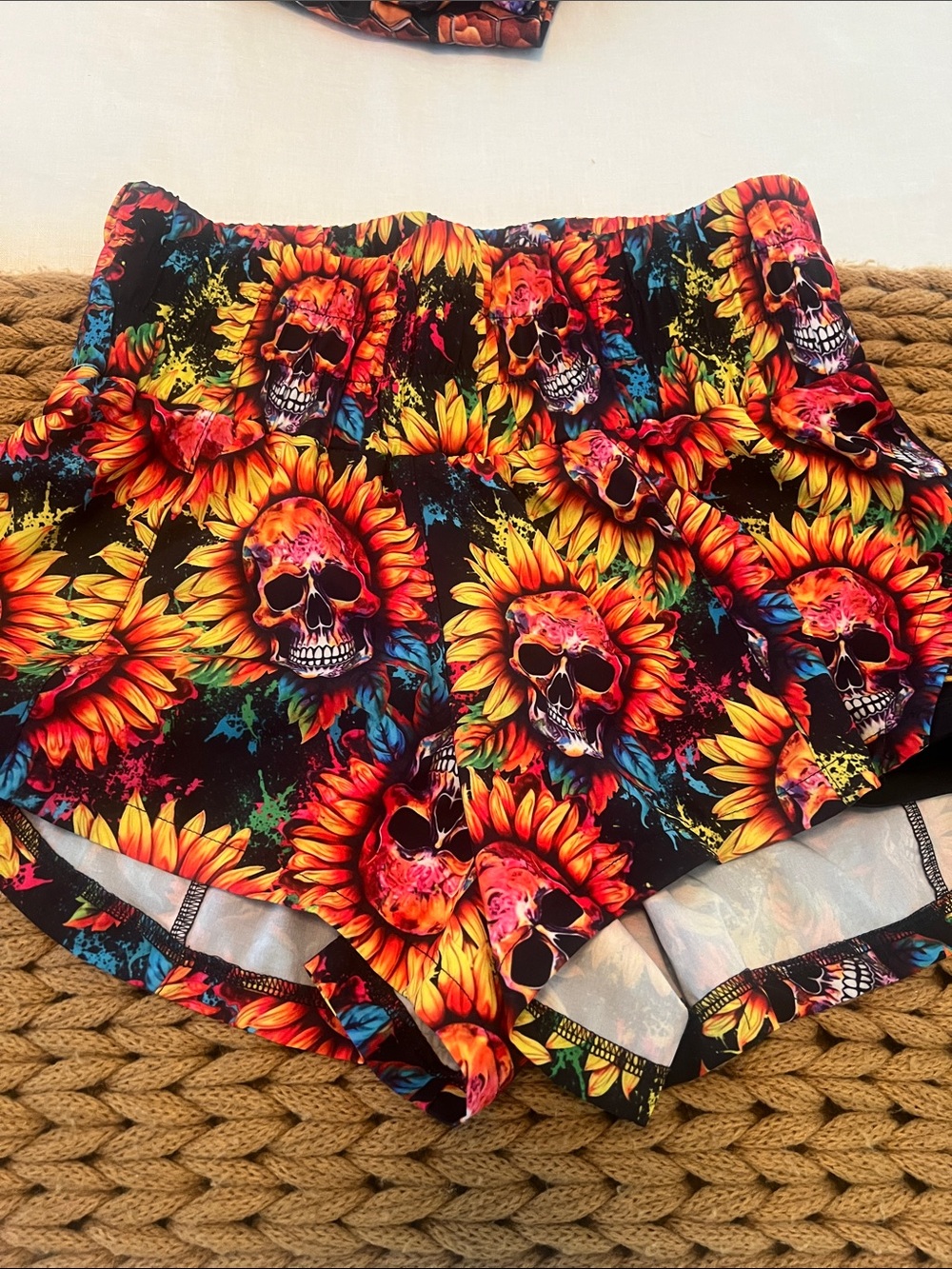 CVG Vibrant Patterned shorts  Bundle of 4  - Skull, Sunflower,Marble and cats - Picture 7 of 10